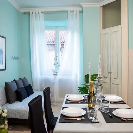 H7 Attico Blu Quadrilatero Romano Pochi Passi Dal Museo Egizio Apartment Turin